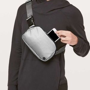 Lululemon 1L Silver Everywhere Belt Bag